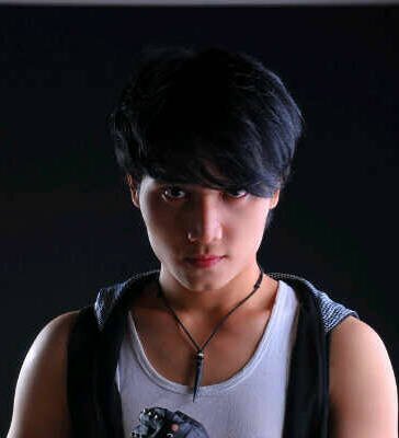 16 july cancer boy.. Less to talk and act to more ☀stagemanagement cp ena :+62 812-8800-2228
My instagram:gunzhu_1607
