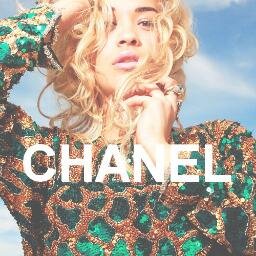 sophielightness's profile picture. I don’t wanna see you go, I only wanna see you smile.