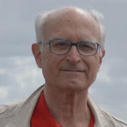 Economista,  editor, jubilat, roda món, col.laborador social