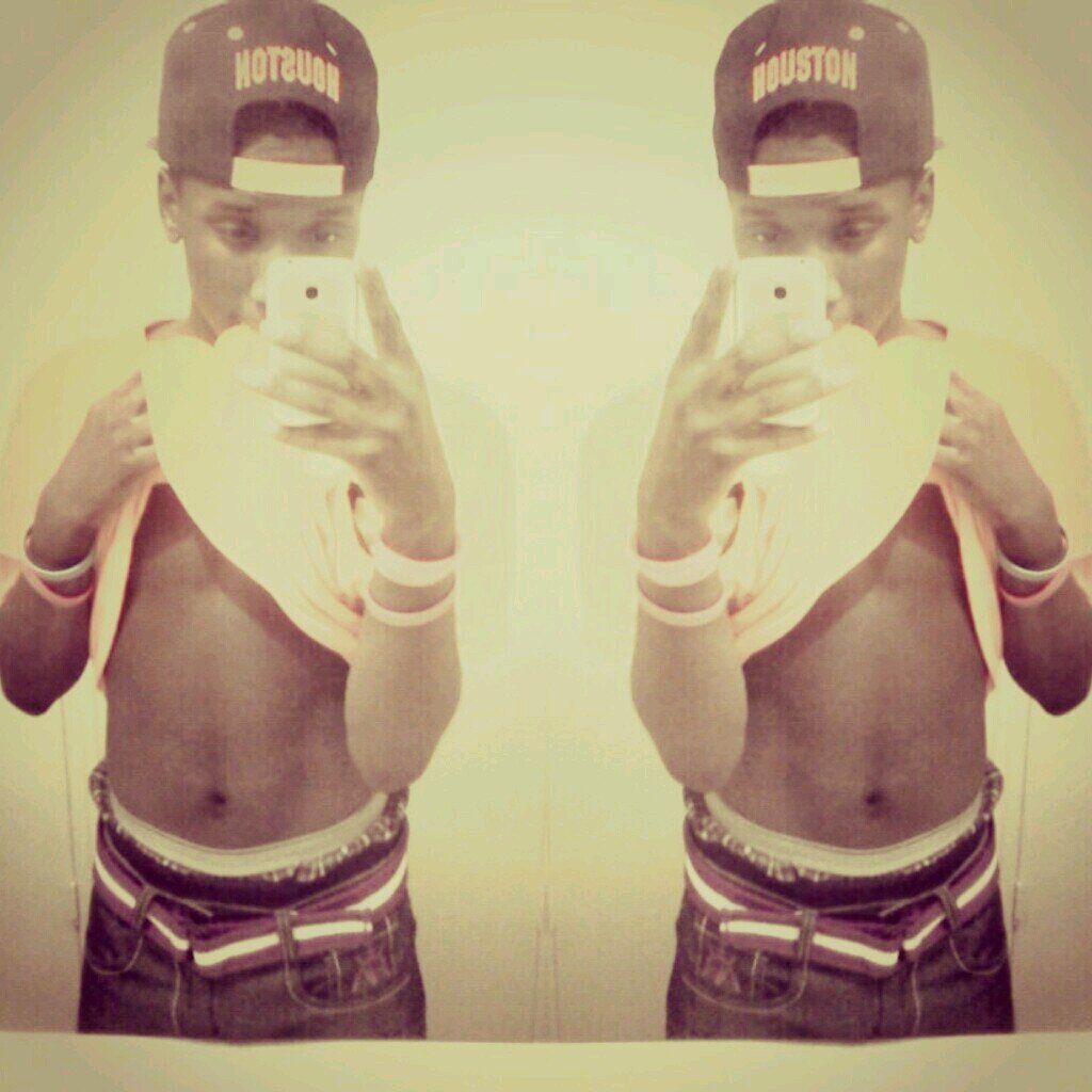 Toon_SoOfficial's profile picture. I love Makayla with all my heart she's my everything 10.25.13