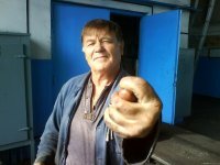 ssamineB's profile picture. Не будь он дубом, его бы не ободрали как липу.