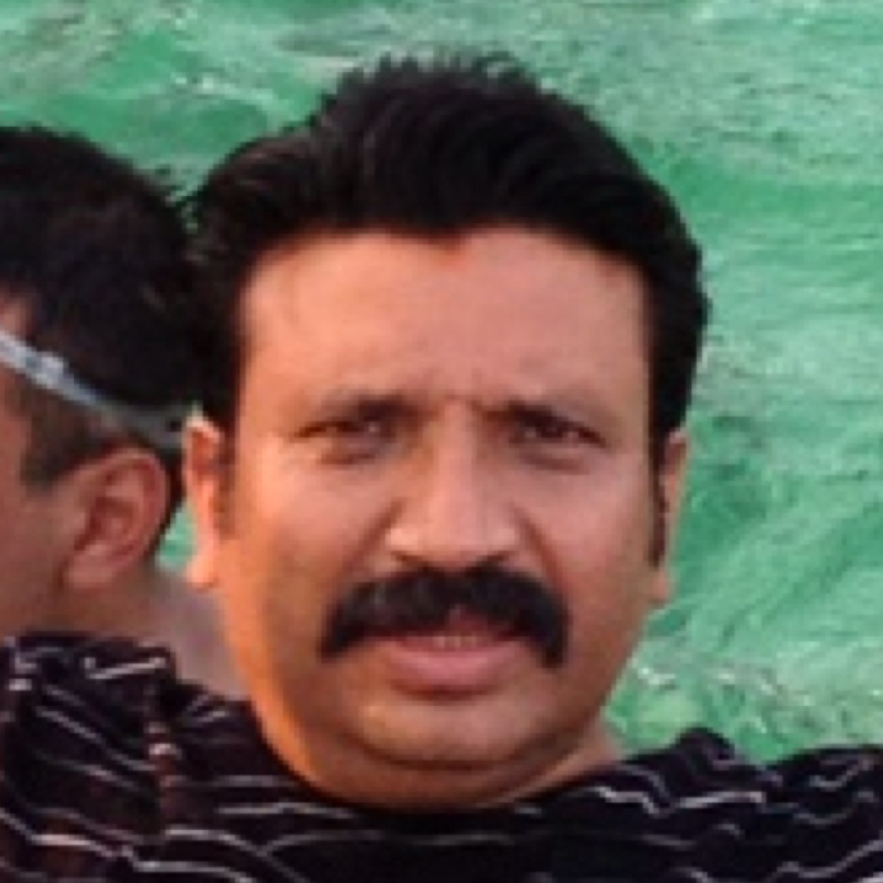 arunc809's profile picture. 