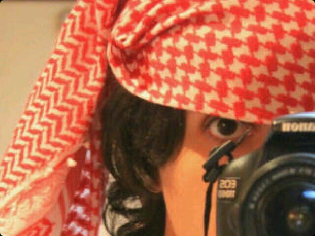 hussinkahlied's profile picture. 