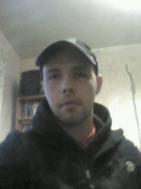 rawsey23277's profile picture. living the fucking dream ladd !! senior match fishing coach and supervisor B-)