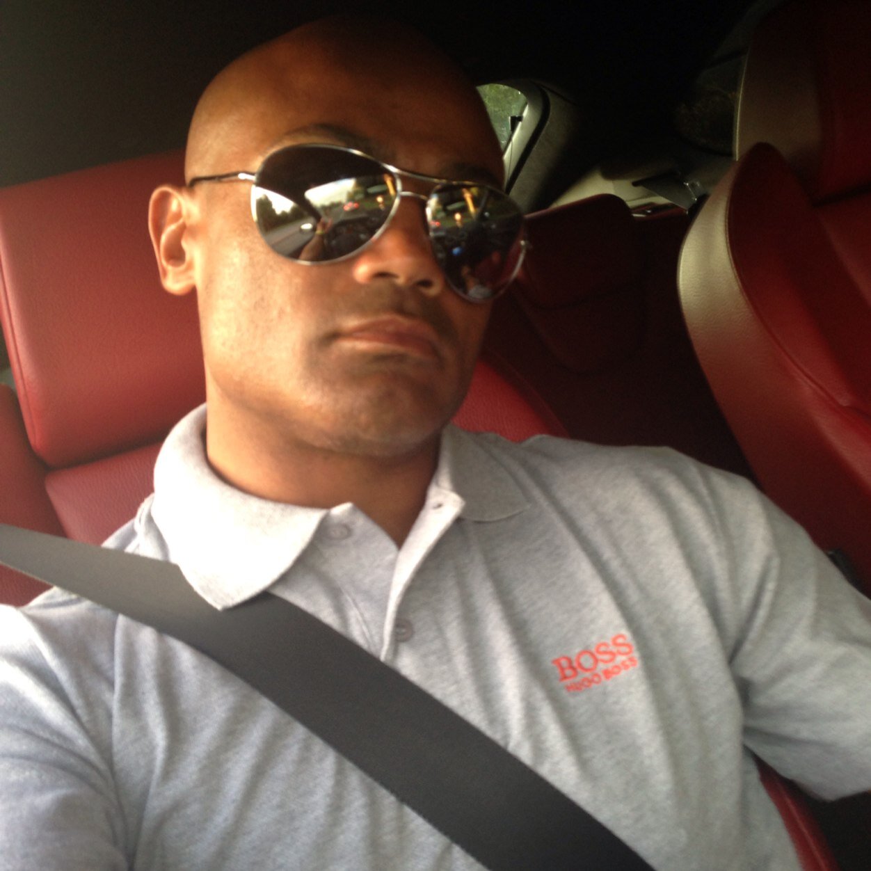 Laid back, almost vertical Ex Moseley and Gloucester professional rugby player..........Rugby and cricket coach of OSH! love life and not afraid to say it