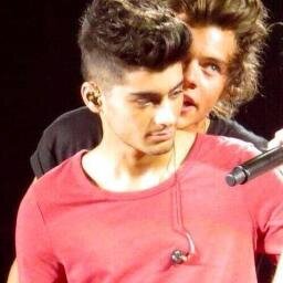 idkcliffxrd_'s profile picture. MIKEY FOLLOWED YOU WHICH IS FAB AND I BET YOU'RE SUPER HAPPY AND I WAS TO BE AS HAPPY AS YOU PLEASE RT THE BIO LINK