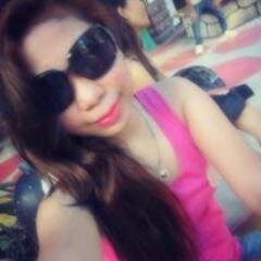 “You know you're in love when you can't fall asleep because reality is finally better than your dreams.” *: