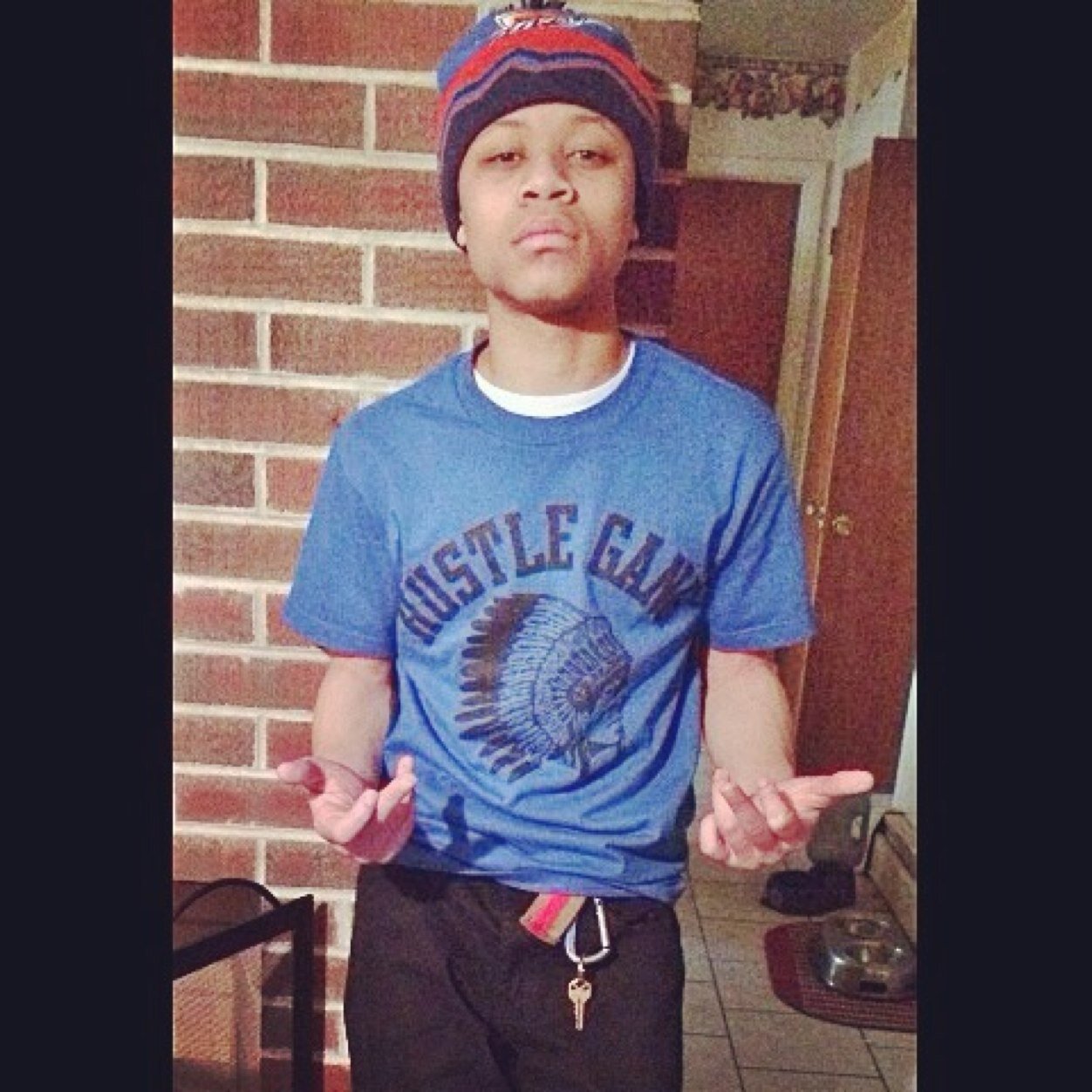 Follow me , retweet, favorite my shyt doe 

#L&M #K.O.T.804 #LMLHMF #RVA