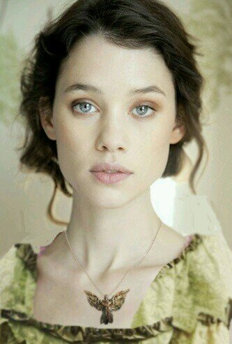 TessaGray_LC's profile picture. Cambiante. ¿Alguien ha visto a mi ángel mecánico? Huyendo de Mortmain desde 1234. Con la nariz metida en un libro.