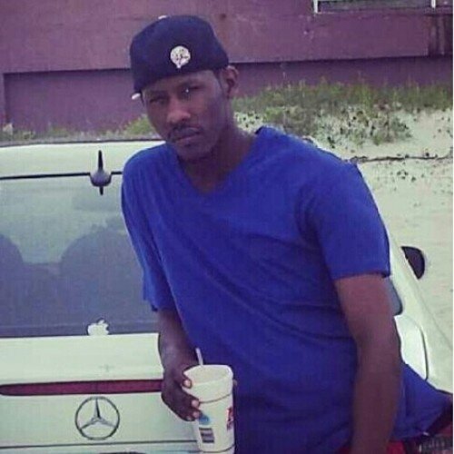 CharlieBerardin's profile picture. Real World Status. Child of GOD #NinerGang #TeamBeastMode #GSW #49ers