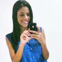 Aquariana, 19, livros, dormir, futura bióloga e feliz :)