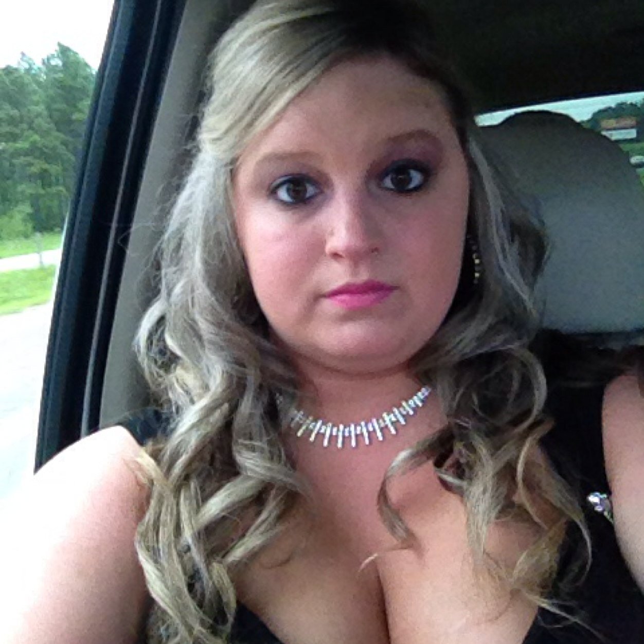 mobutt89's profile picture. 