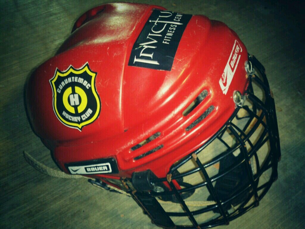 Cuauhtémoc Hockey Club te invita a entrenar hockey, ven y conoce este deporte en un ambiente sano lleno de camaradería, haz deporte.