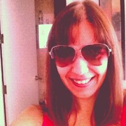 anacili's profile picture. Chef in the making, marketing expert, food lover