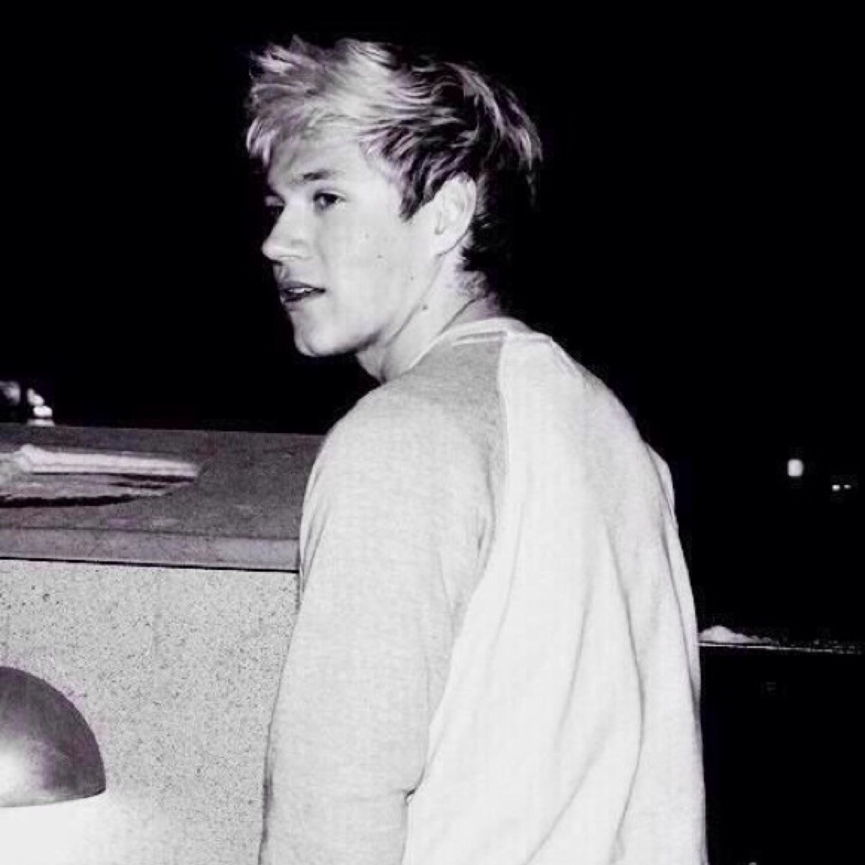 You like living dont ya so you came to my bio. Follow @NiallsStarlight and youll live even longer.