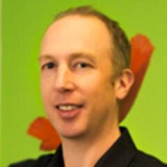 I like music and the world of IT! I work on marketing and business strategies and have a penchant for technology and cloud computing