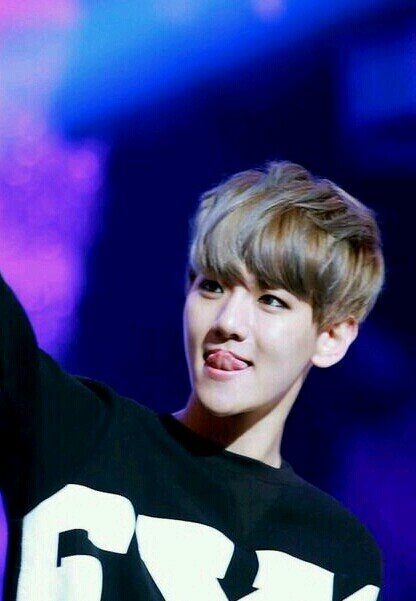 แอคหลุมของคนหล่อ @BAEKHYUN92FT