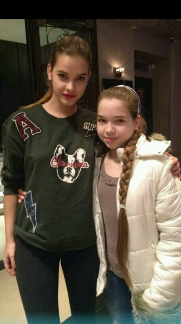 I'm Barbella,Belieber,Arianator,Selenator et Tinista . I Love You So Much @BarbaraPalvin