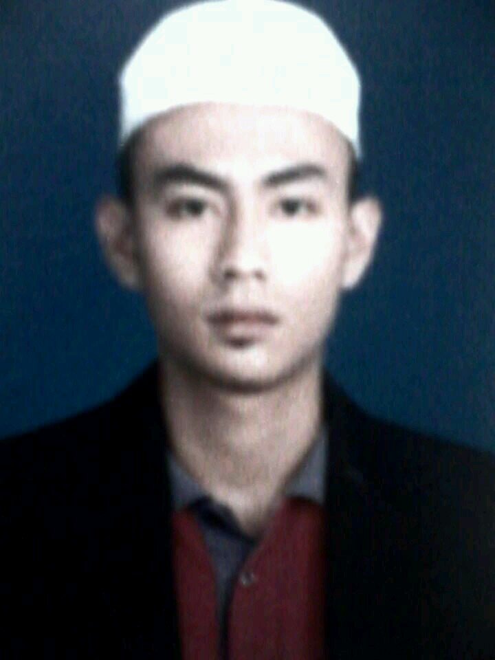 Aku bersaksi bahawa tiada Tuhan yang disembah melainkan Allah,Nabi Muhammad itu pesuruh Allah.
Wechat: DeAkmal