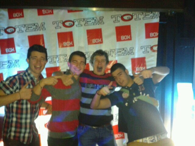 roumanchus's profile picture. Feliz noventaysietista. Ciudadano de un lugar llamado mundo. Nadie es más ni nadie es menos.