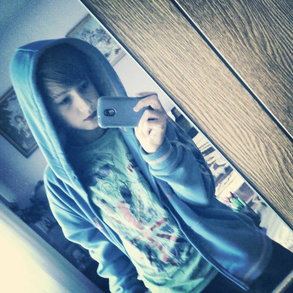 mavrin_ivan's profile picture. I'm Belieber and Rusher and I Love Ariana Grand very much33