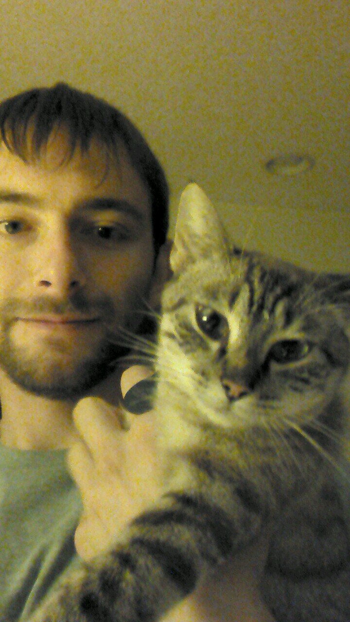 ElScandelous's profile picture. 