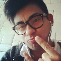 De músicos, poetas y locos todos tenemos un poco!