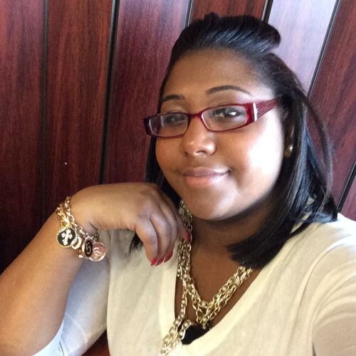 Just a girl living in this world wanting nothing but Simply the Best!
