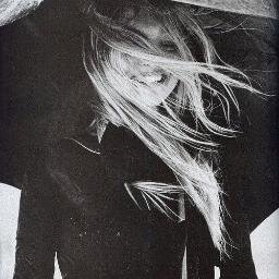 Go follow my new account, @Carefree_Blonde!
