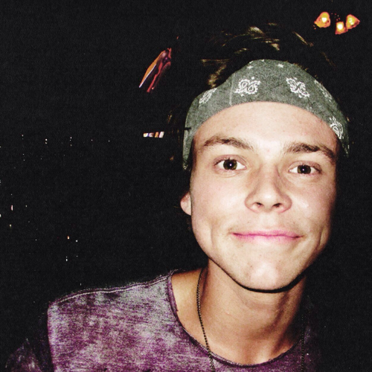 If I can find you, then Ashton can find you(: Remember, Ashton loves you! Dont give up!!