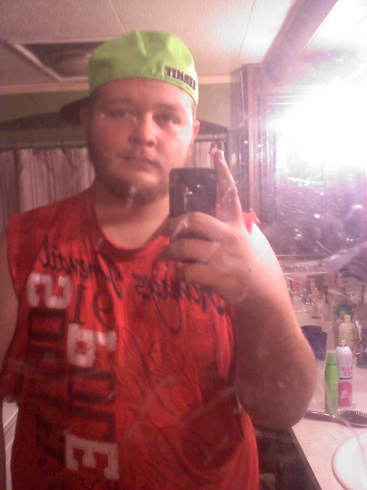 yu kno wat, i am who i am and idgaf so hate me idc
