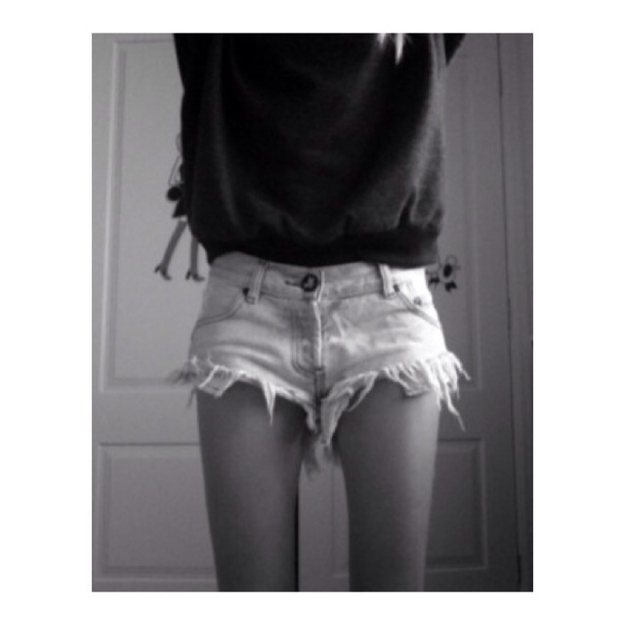 skinnyxne's profile picture. just a girl with no worth | i just feel sad that's all | cw: 103 lbs gw: 90 lbs | here to support