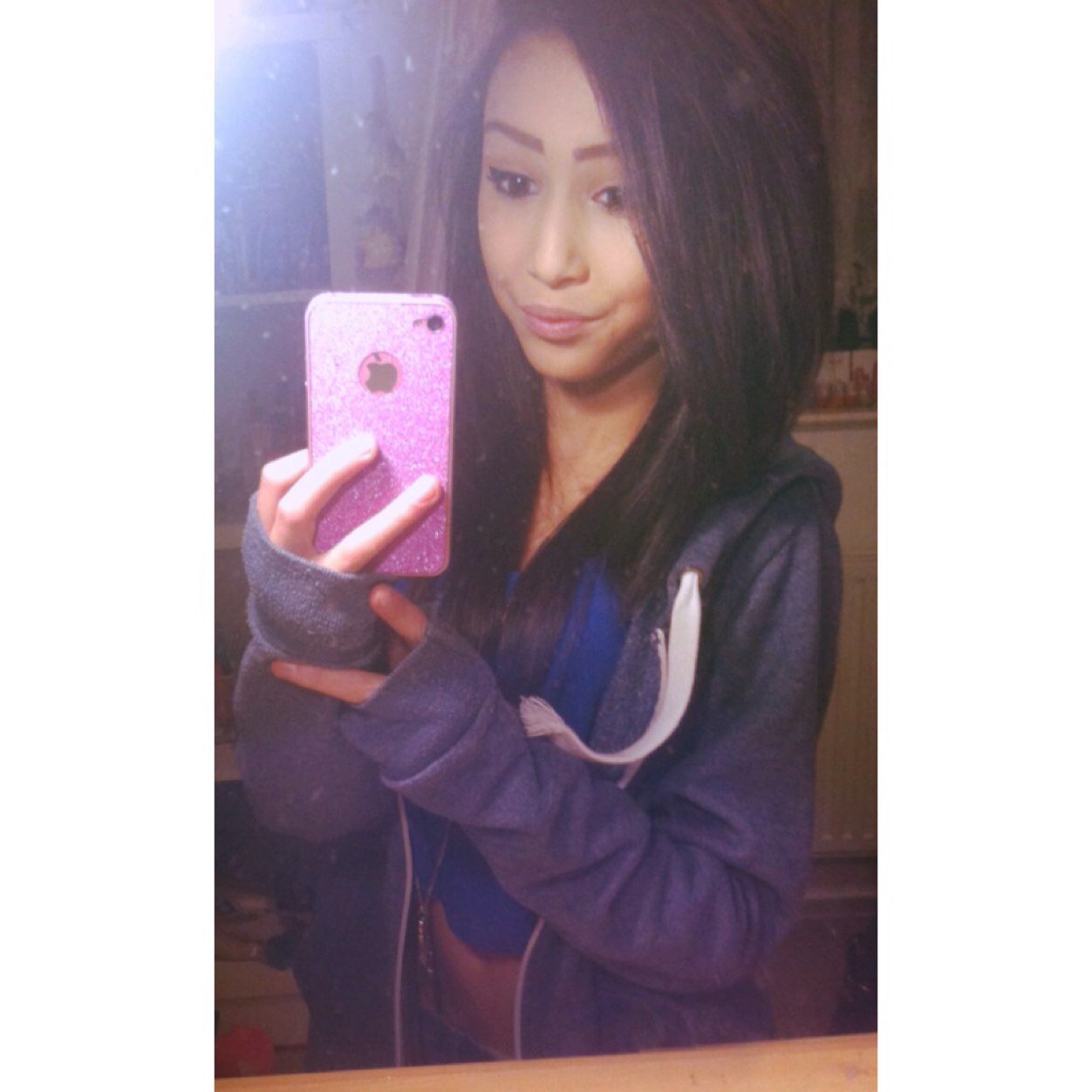 Follow me and i do the same