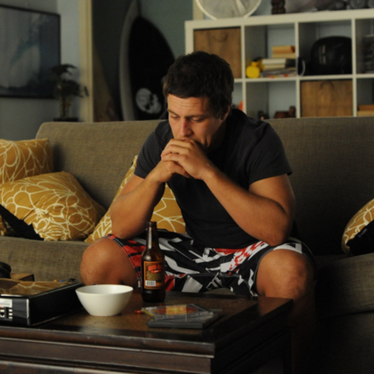 **This is a fan page for the amazing australlian actor Steve Peacocke who plays Daryl 'Brax' Braxton on home and away check out my tumblr fo Steve aswell  **