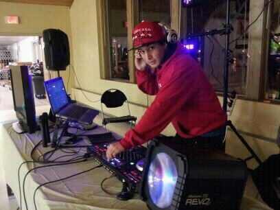 Lv26Vazquez's profile picture. 