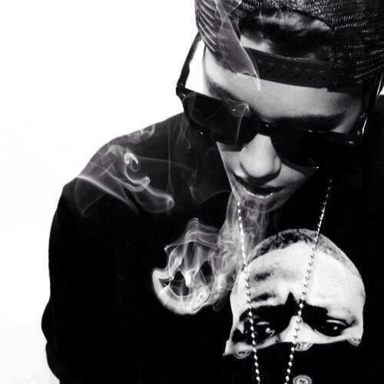 IBieberDrugx's profile picture. Sup, now you're reading this i just want you to know that you're beautiful so just be you. Nobody is perfect.