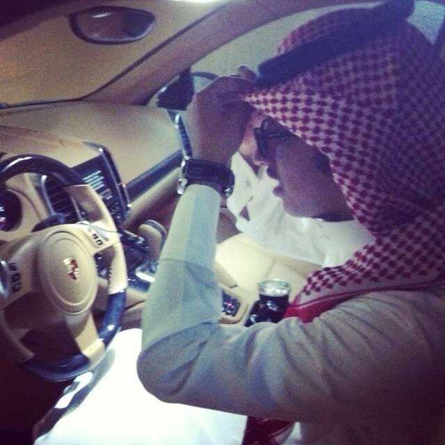 Azeez0880's profile picture. لاتجادلني في حب الهلال ! اذهب و شجع من تشاء واتركني هلالياً ‏اليوم و غداً والى الابد💙 ‏فهو عشقي منذ الصغر💙