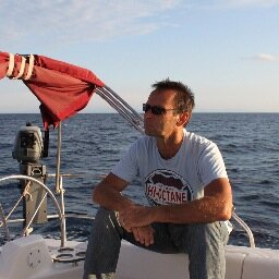 pierrehouseaux's profile picture. 