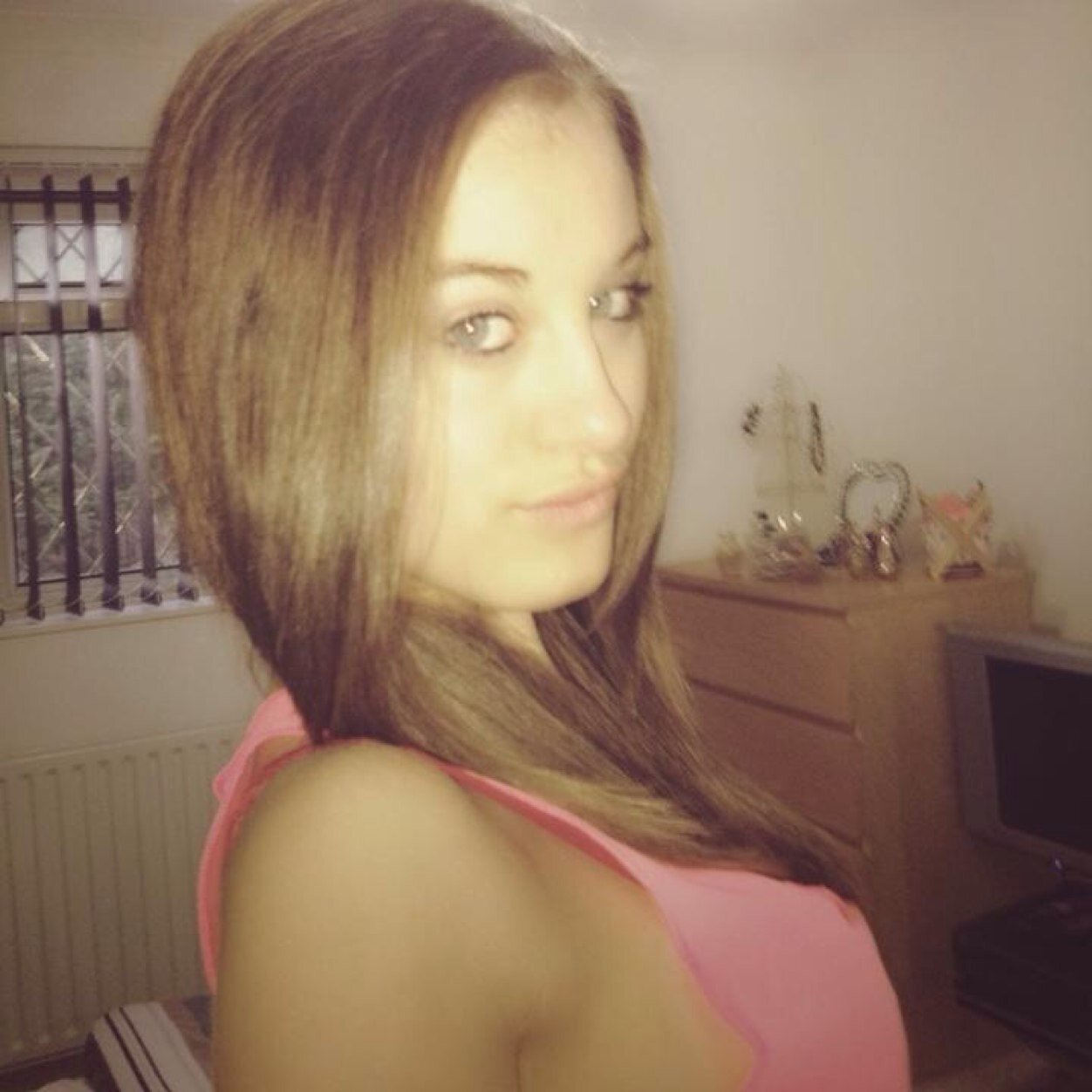 xx i play guitar and im taken by my gawjes sexy boy callum xxx dedicatedtobeingafan ❤️