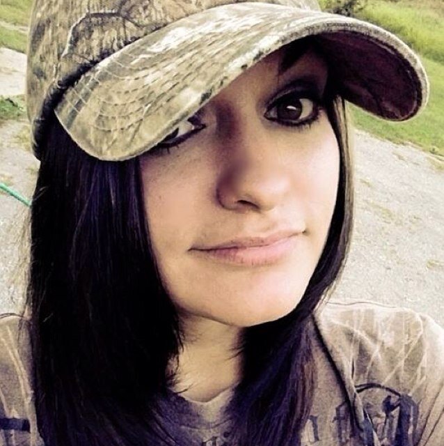 karaelizabeth77's profile picture. 