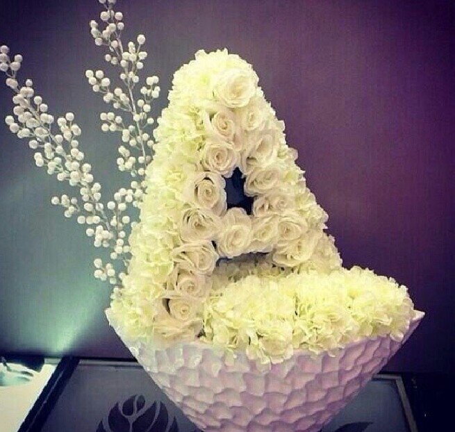 No one stays for one but I, I'll stay for those who always wanted me .. ♡
 lnstagram : amoon_naif ♥ Jaddah