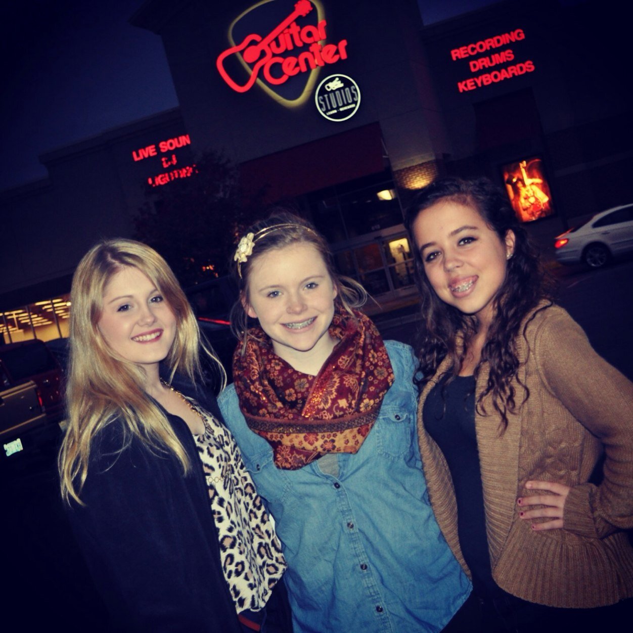 True_Harmony3's profile picture. 3 teenage girls with 3 god given talents coming together to form True Harmony✨ Follow our personal accounts @Katie_Clutter @haleyccc and @lyndseyjustice3