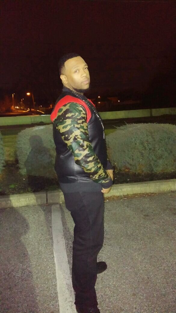 My life did a 360 been to hell and back fell off but bounced back i bent but didnt brake got shook but neva shaked...