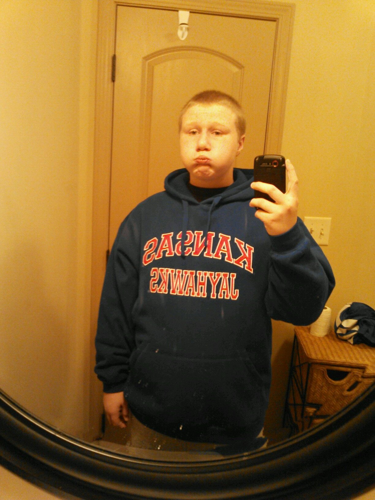 VTR__FuZion's profile picture. most the time I'm always bored so snap chat me: thatboy_2344