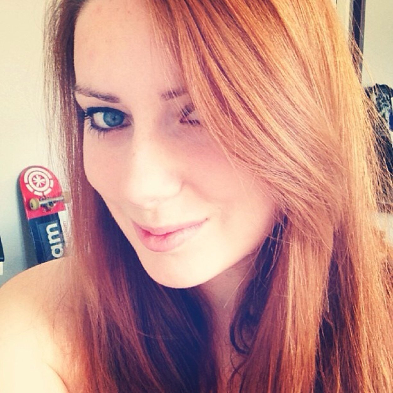 shannahigans's profile picture. Graphic Design student, lover of typography & cookies! Nom-Nom!!