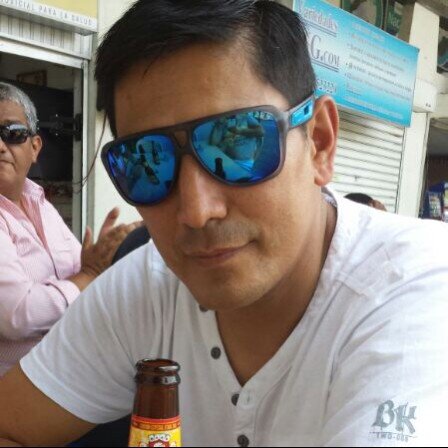 jandresm1212's profile picture. Hola