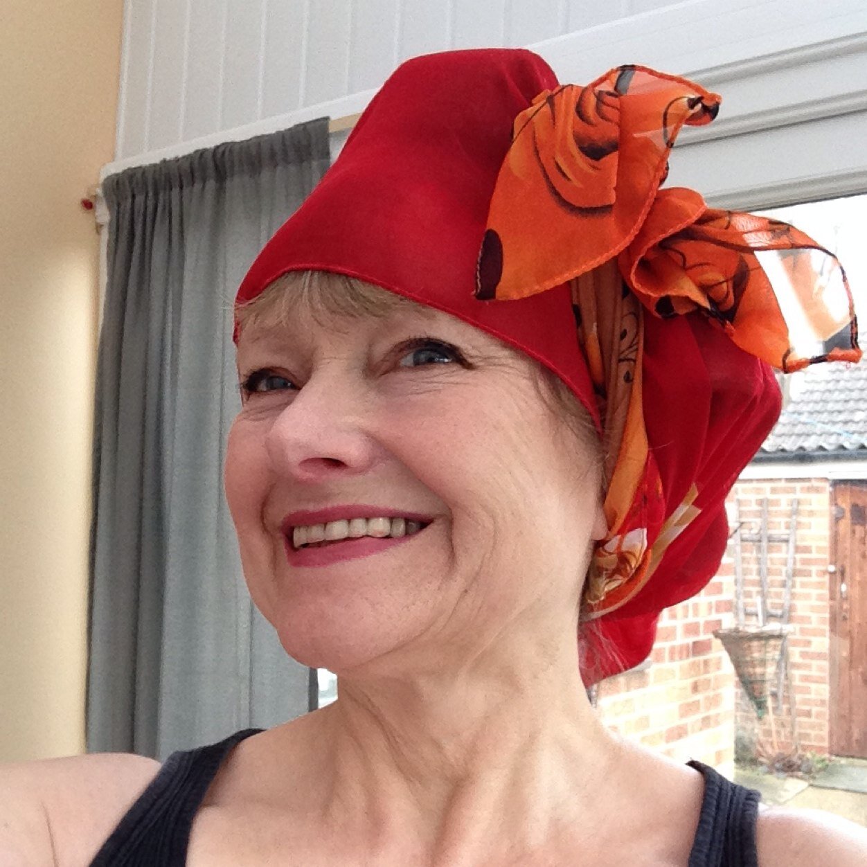 shirleyanntarot's profile picture. Hypnotherapist/EFT practitioner