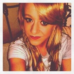 Hi all, I'm Siobhán, law student, corporate banking worker, living in Ireland :* family+friends+doggies xx