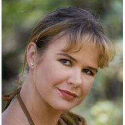 -  ola me chamo marina.fui casada com franco.sou mae da mia colucci.amo a minha filha mia. @miiaa_colucci  @barbieMcolucci @miaaaabarbie   @miaoficiare