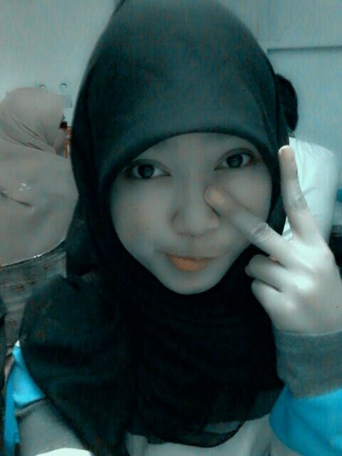 DinaSapthaAdi's profile picture. don't give up !!!